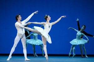 George Balanchine "Symphony in C" Part 1. Evgenia Obraztsova, Artem Ovcharenko<BR>© Photo by Natalia Voronova/ Bolshoi Theatre.